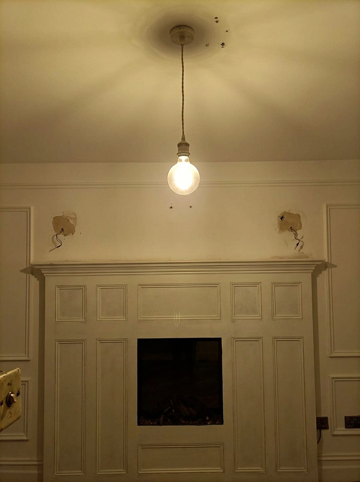 Sitting-room lighting — before